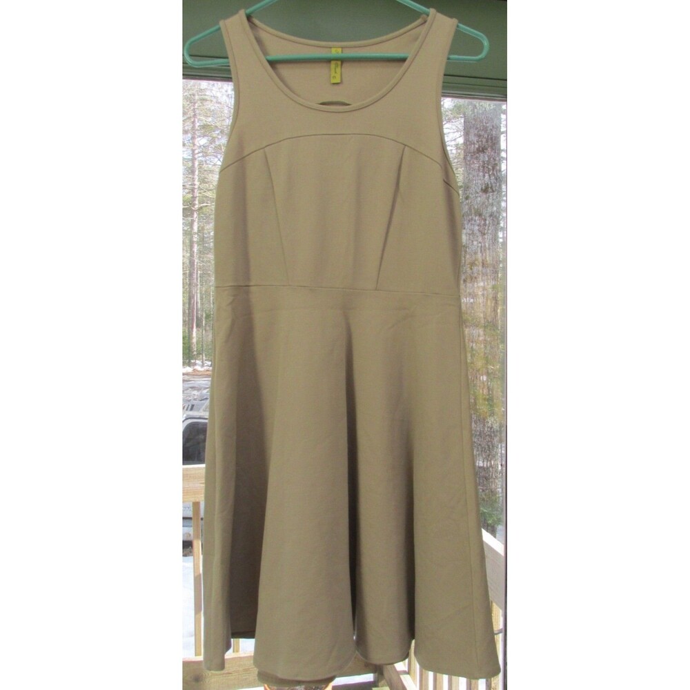 Final Touch Women's Beige Sleeveless Knee Length Shift Dress Size L